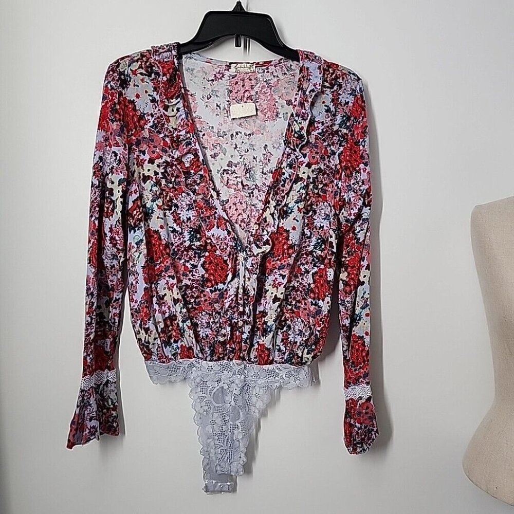 NEW Free People Size XS Heat Wave Bodysuit Rose Garden Combo Floral ruffle top
